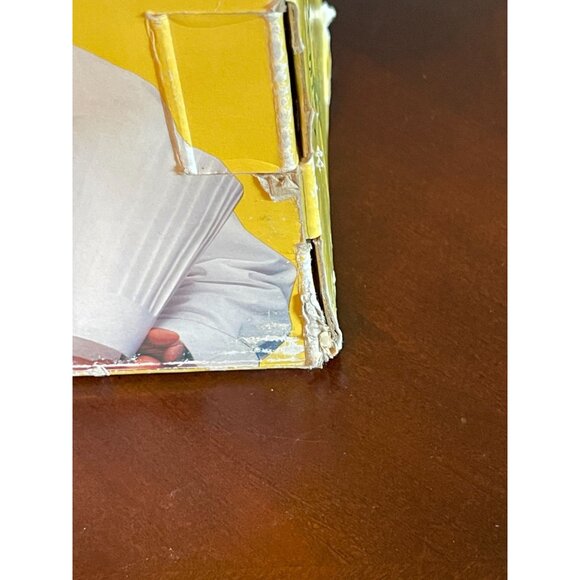 Emerilware 2.5 QT Saucepan with Lid by All-Clad Nonstick - Picture 5 of 12